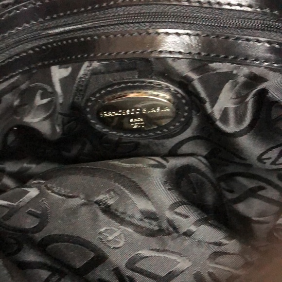Francesco Baisia Leather Shoulder Bag.  Like new. Includes branded dust bag. - Picture 6 of 16